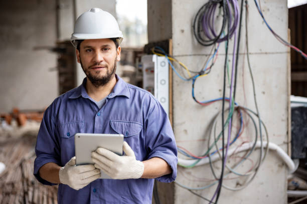 Best Affordable Emergency Electrician  in Villa Hills, KY